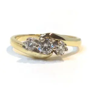 18ct Gold Diamond Trilogy Twist Ring