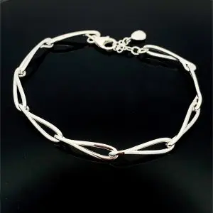 Silver Loop Link Bracelet