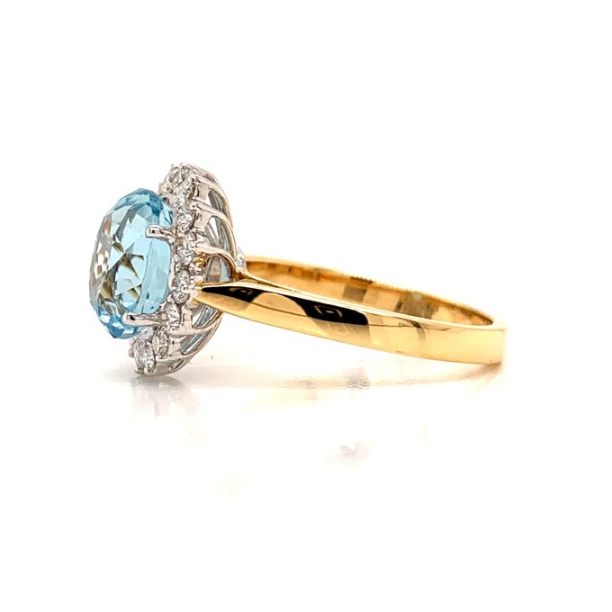 Yellow Gold Aquamarine and Diamond Ring