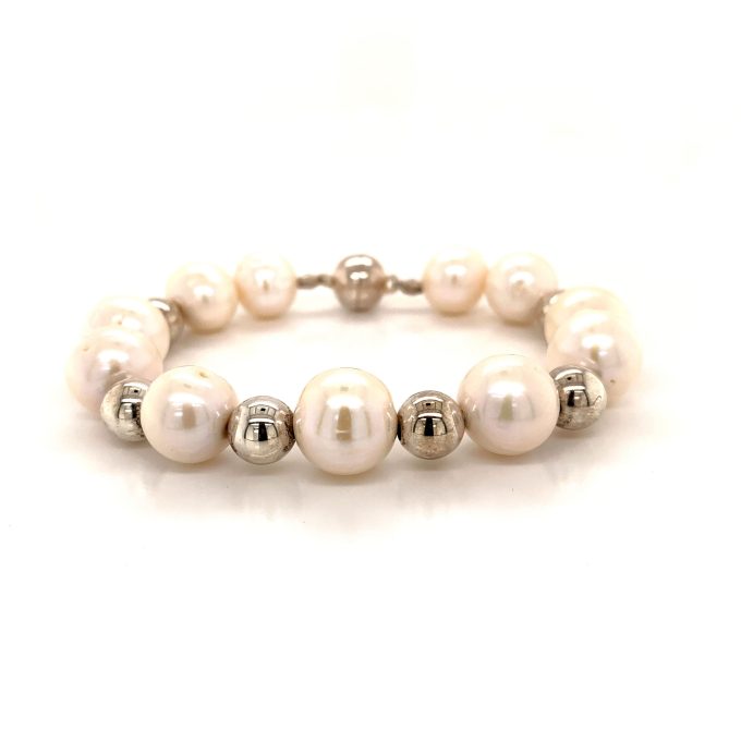 Pearl and Silver Bead Bracelet With Magnetic Clasp