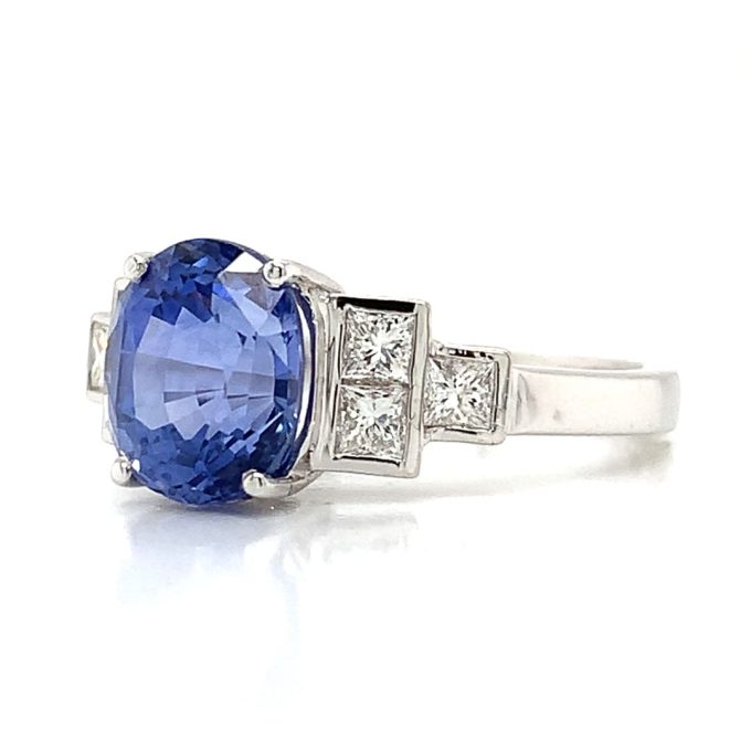 White Gold Blue Sapphire and Diamond Deco Ring