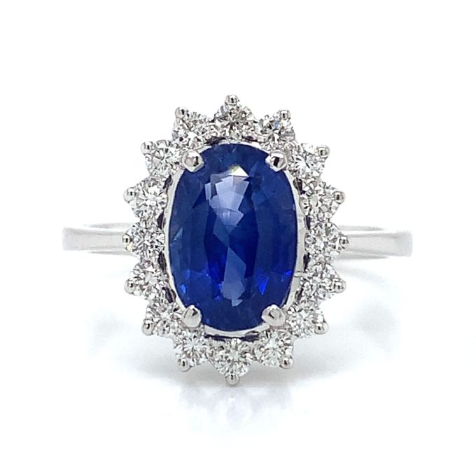 3.12ct Oval Sapphire and Diamond Cluster Ring