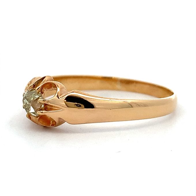 Antique Diamond Set Ring