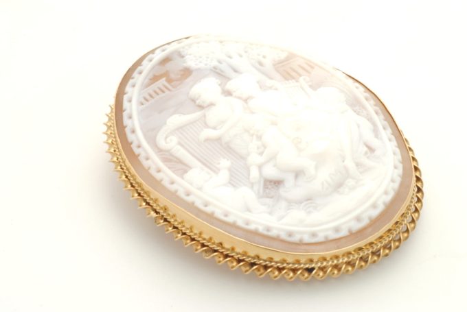 Gold Frame Shell Cameo
