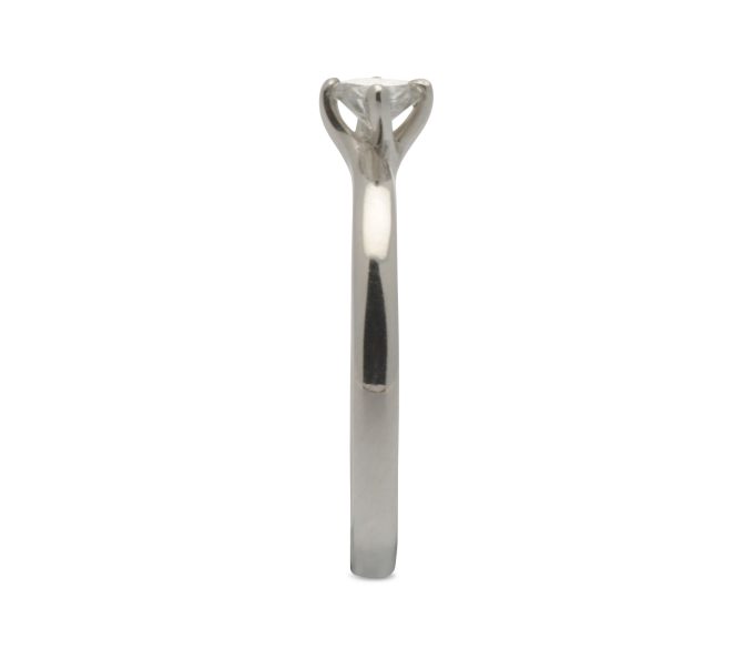 Platinum Diamond Solitaire