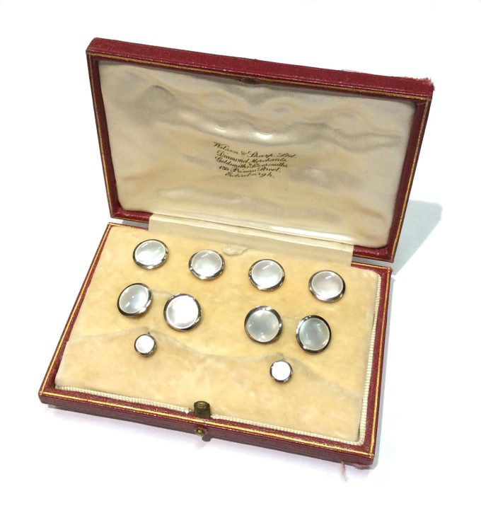 Mother of Pearl Dress Button and Cufflinks Set