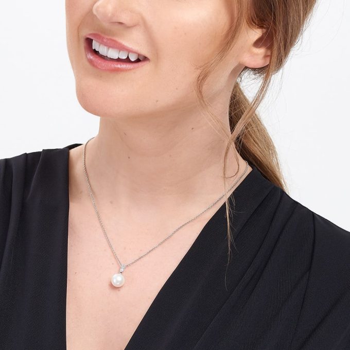 Jersey Pearl Amberley Pave Bar Necklace