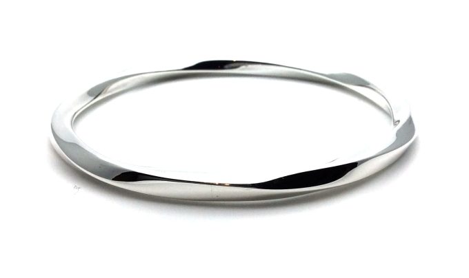 Silver Twisted Solid Bangle