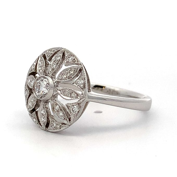Daisy Motif Diamond Dress Ring
