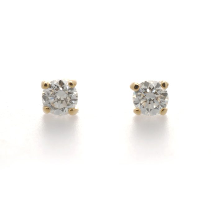 1/4 Carat  Diamond Stud Earrings in Yellow Gold