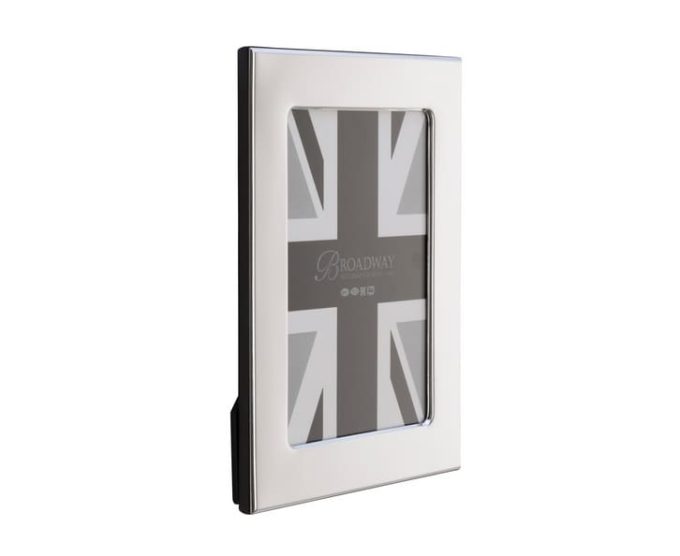 Wide Edge Sterling Silver Frame 7 x 5 Inch