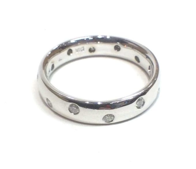 Ladies White Gold Diamond Set Band