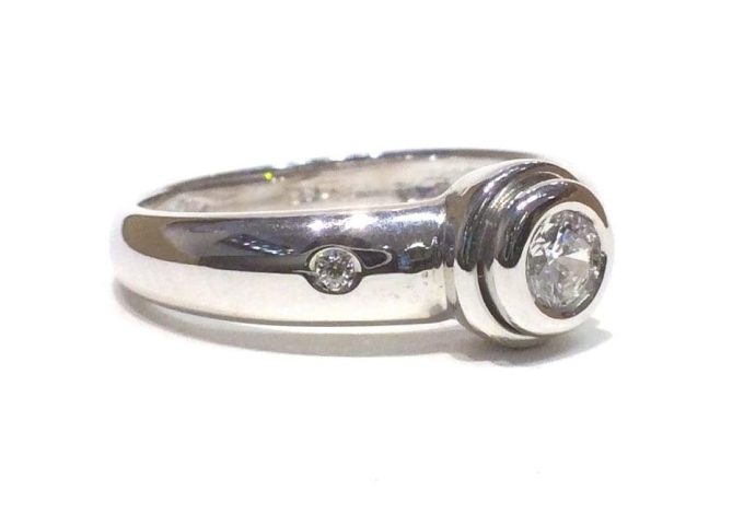 Band Style Cubic Zirconia Solitaire Ring