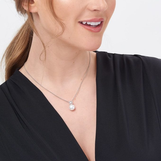 Jersey Pearl Amberley Halo Necklace