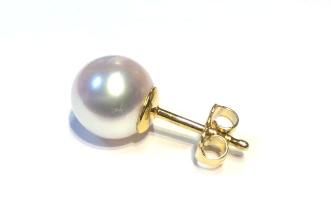 9ct Gold Pearl Stud Earrings 7.5-8mm