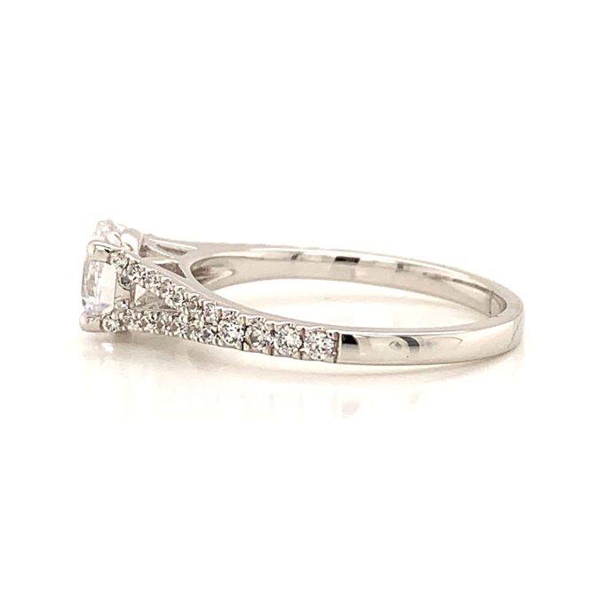 0.85ct Diamond Split Shank Ring