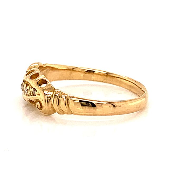 Antique 18ct Gold Diamond Set Ring