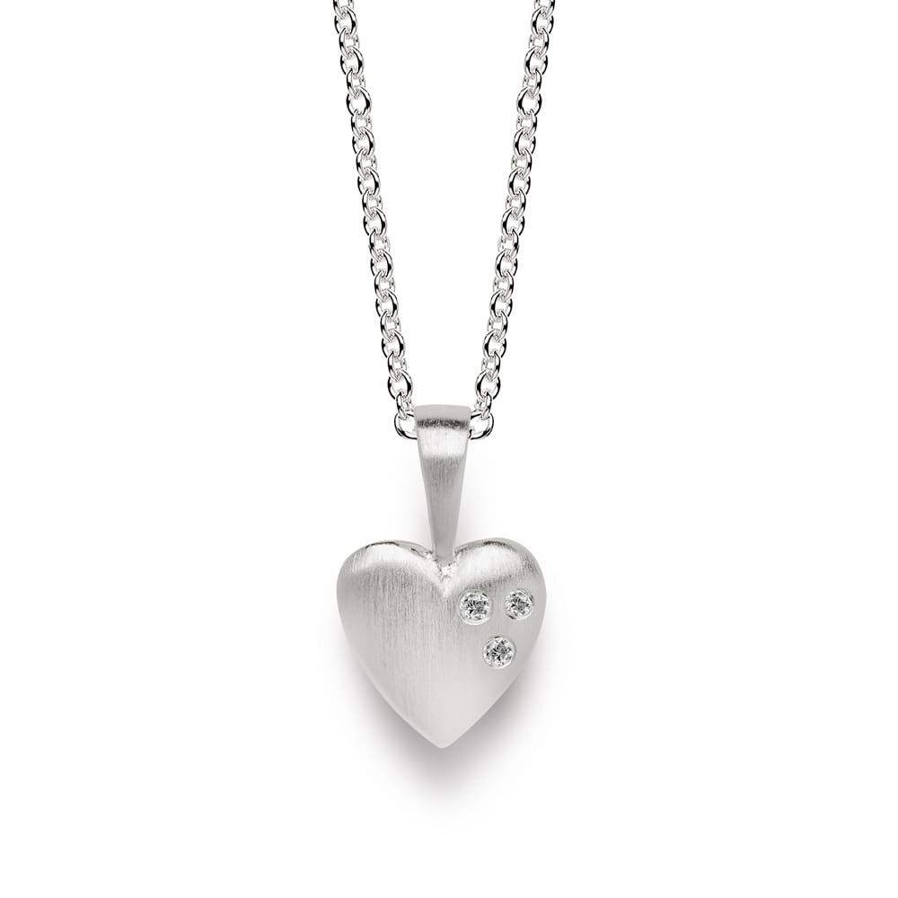 Heart Necklace with Three Sparkling Diamonds