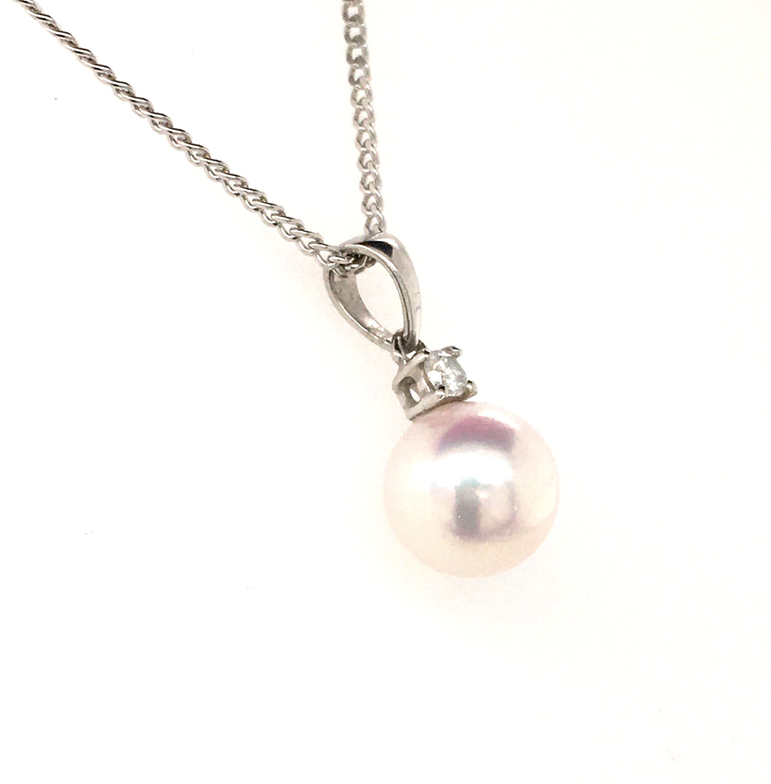 Cultured Pearl & Diamond Pendant