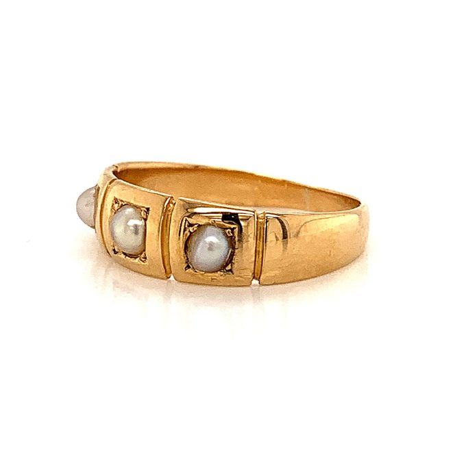 Antique 18ct Gold Pearl Set Ring