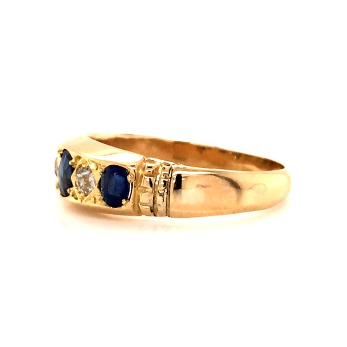 Antique Sapphire and Diamond Ring