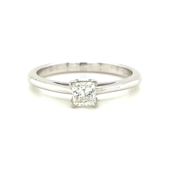 0.31ct Princess Cut Diamond Engagement Ring