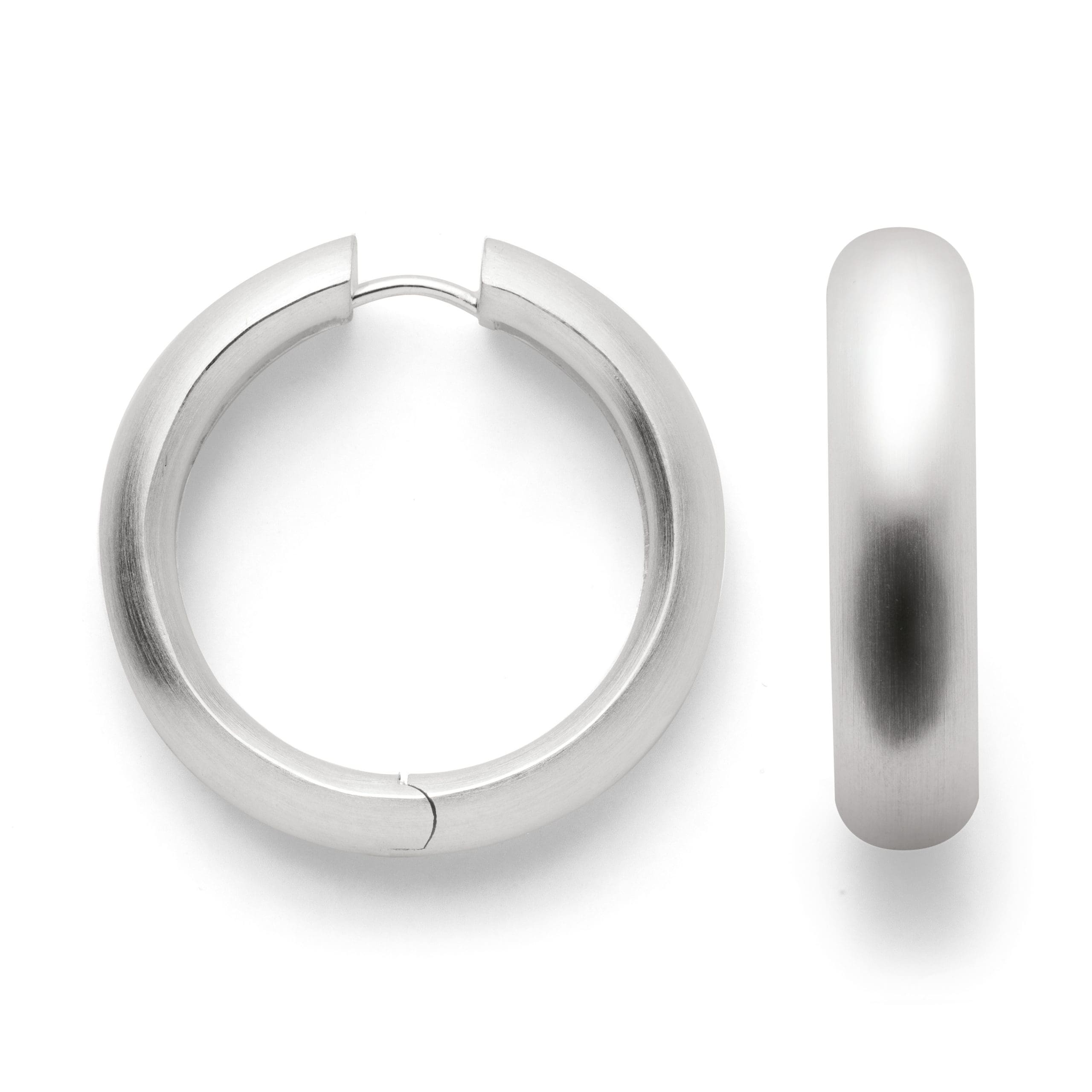 Bastian Satin Finish Hoops