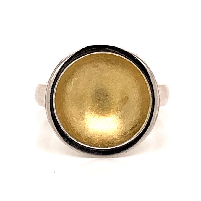 Bastian 'Golden Cup' Ring