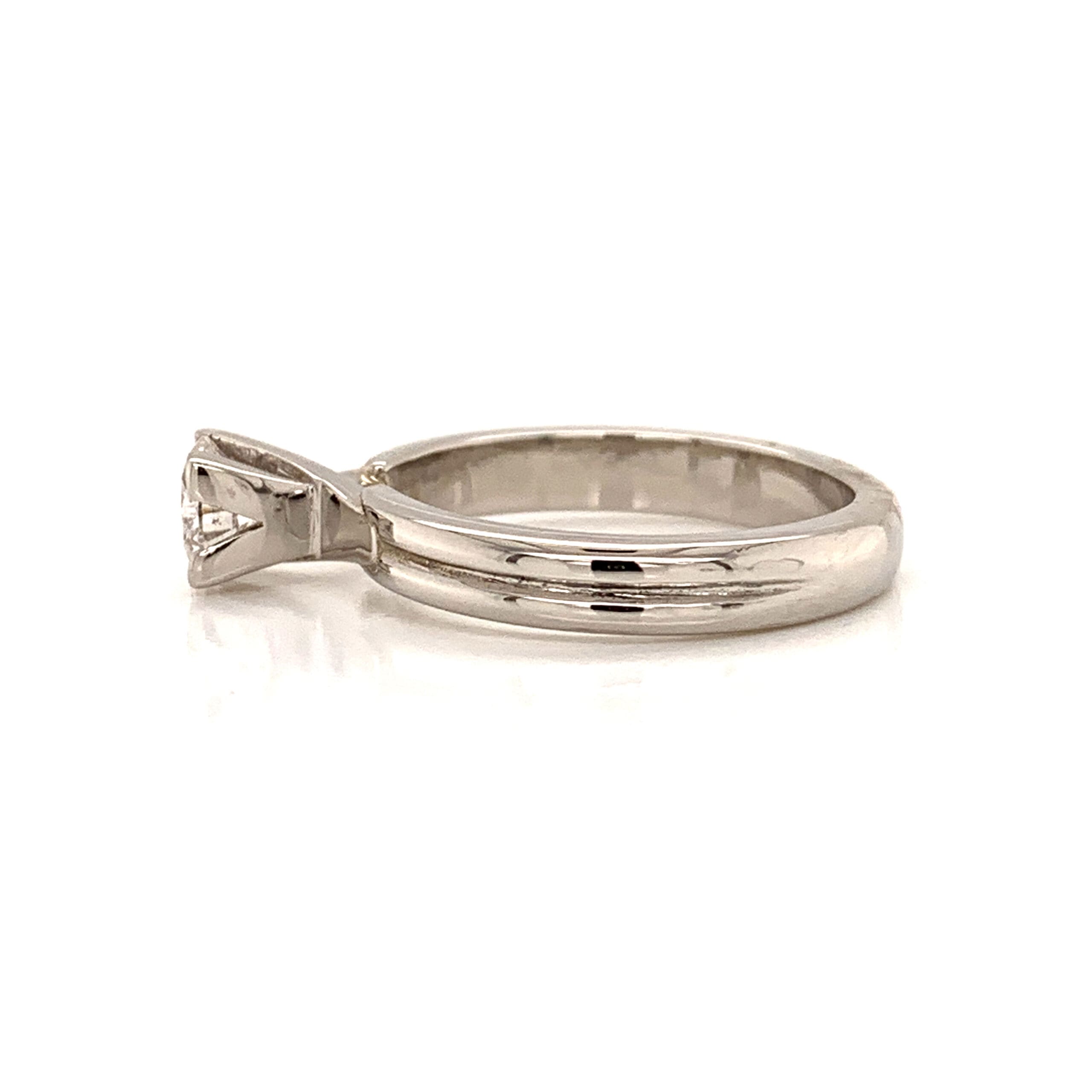 Platinum 0.60ct Diamond Solitaire Ring