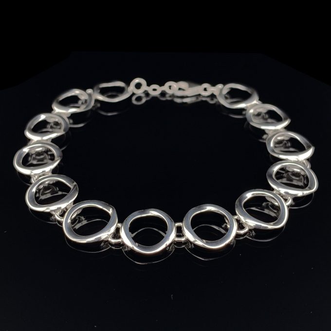 Silver Round Link Bracelet