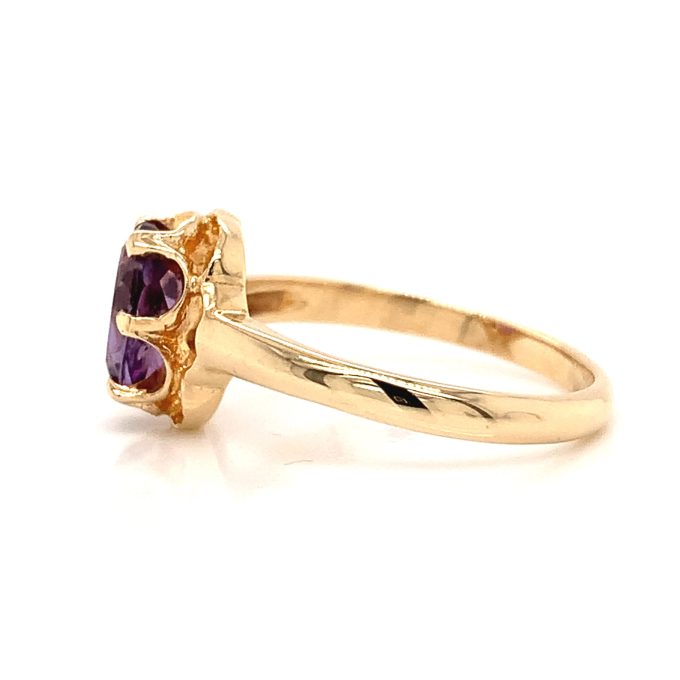 Gold Amethyst Solitaire Ring
