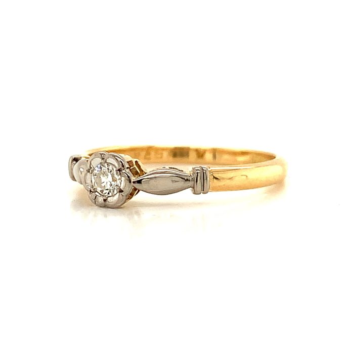 Vintage Diamond Solitaire Ring