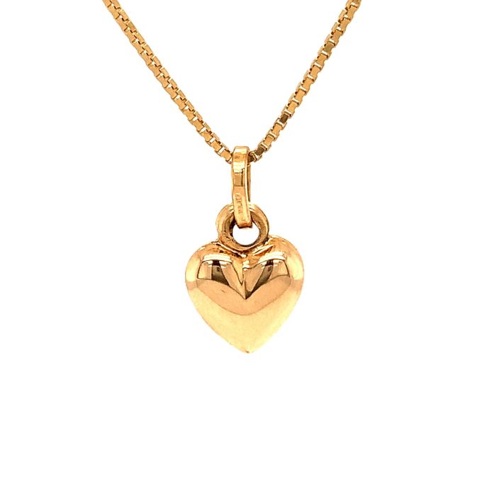 Small Heart Gold Pendant Necklace