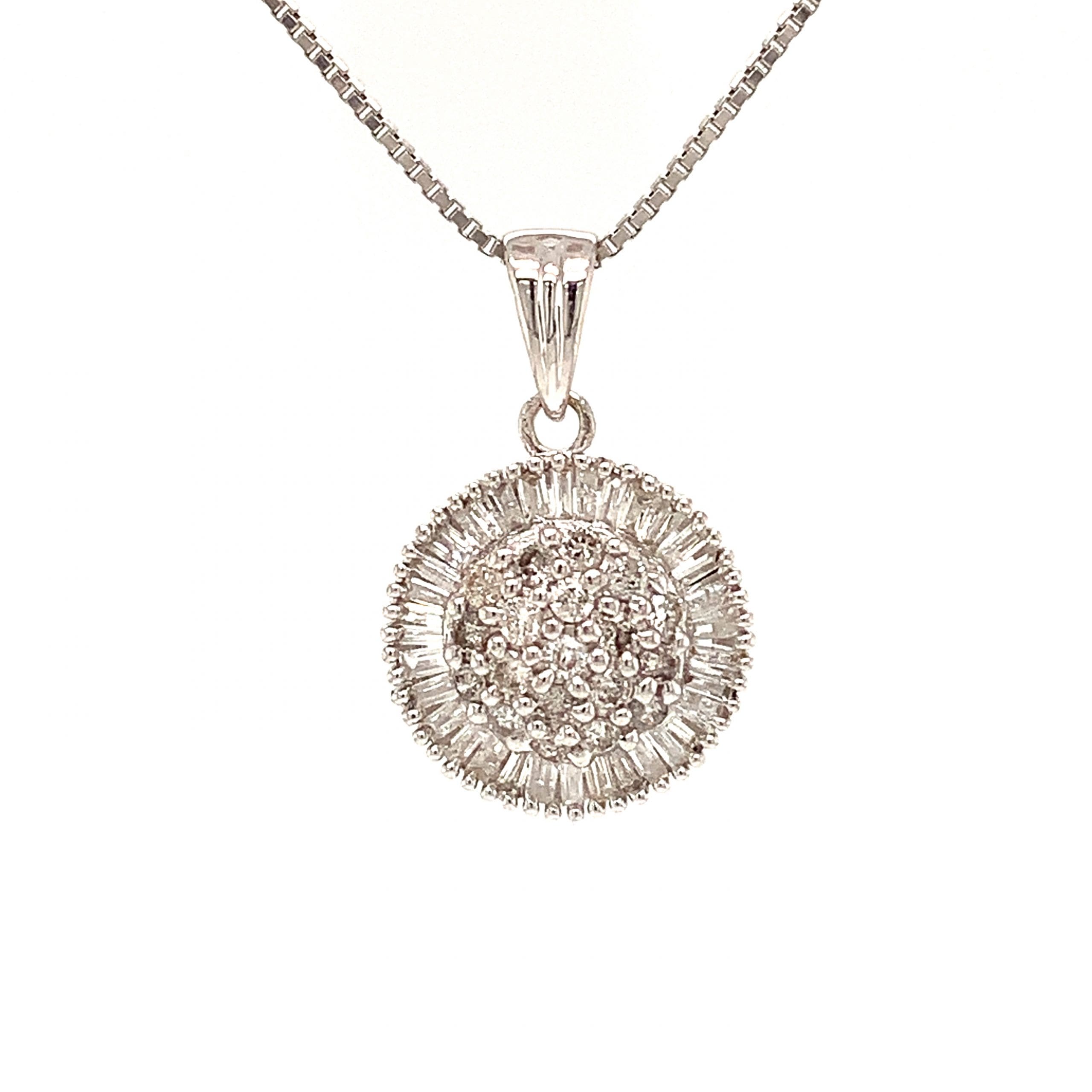 18ct Gold Diamond Cluster Necklace