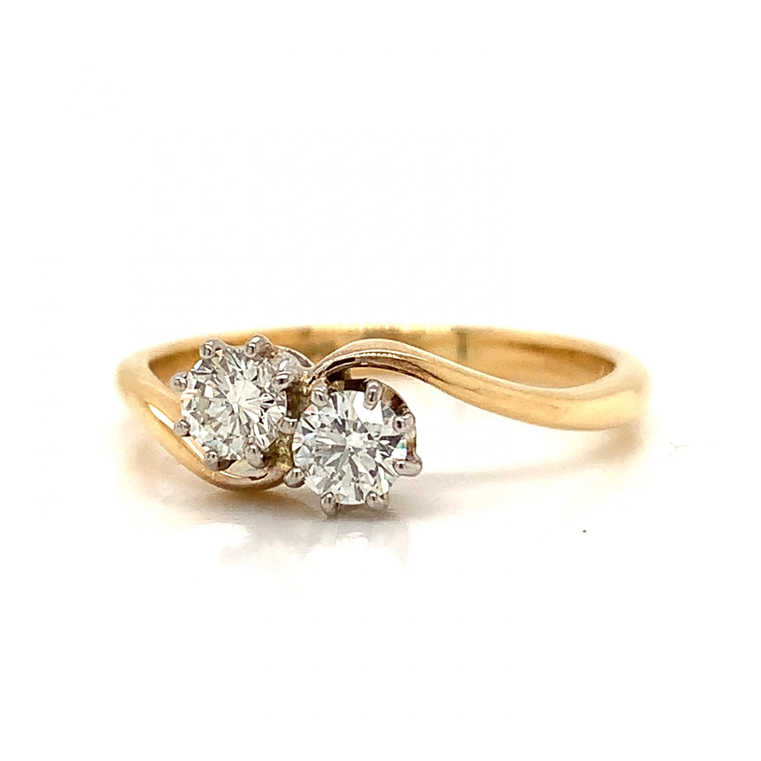 Yellow Gold Diamond Twist Ring