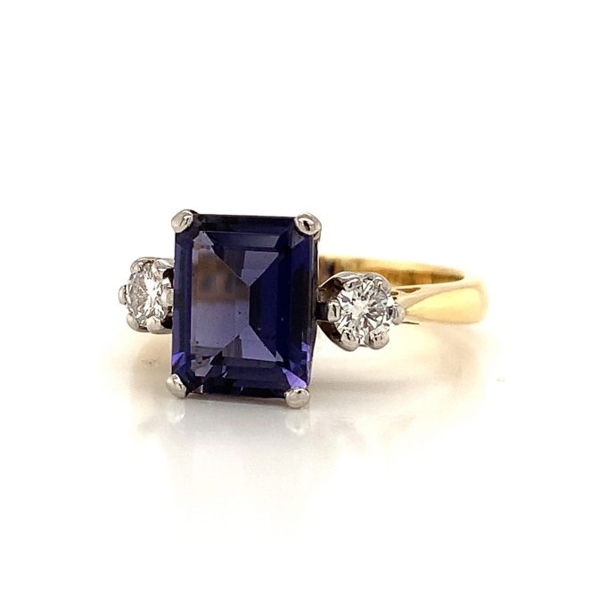 Tanzanite and Diamond Ring