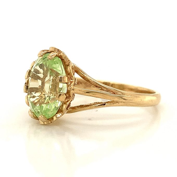 Green Spinel Gold Ring
