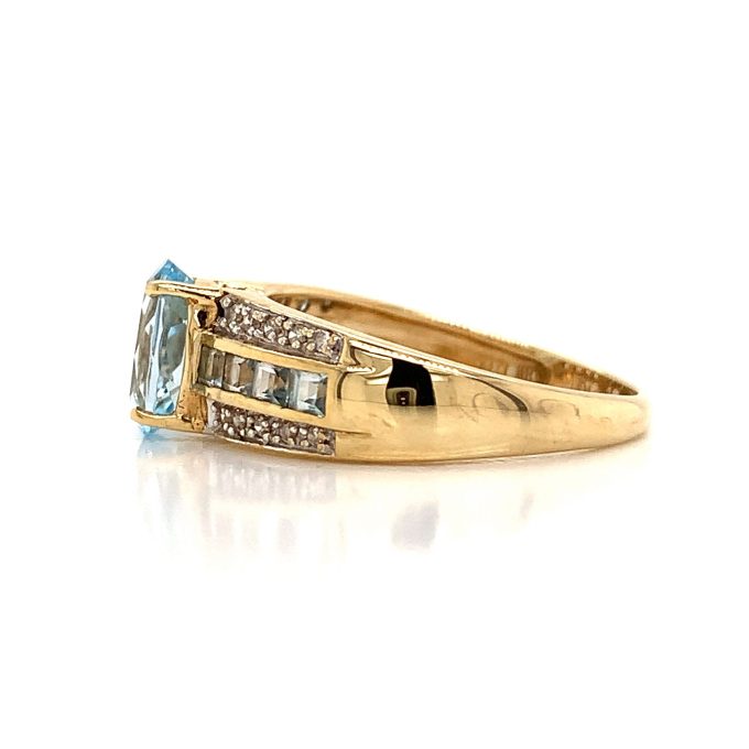 Aquamarine and Diamond Dress Ring