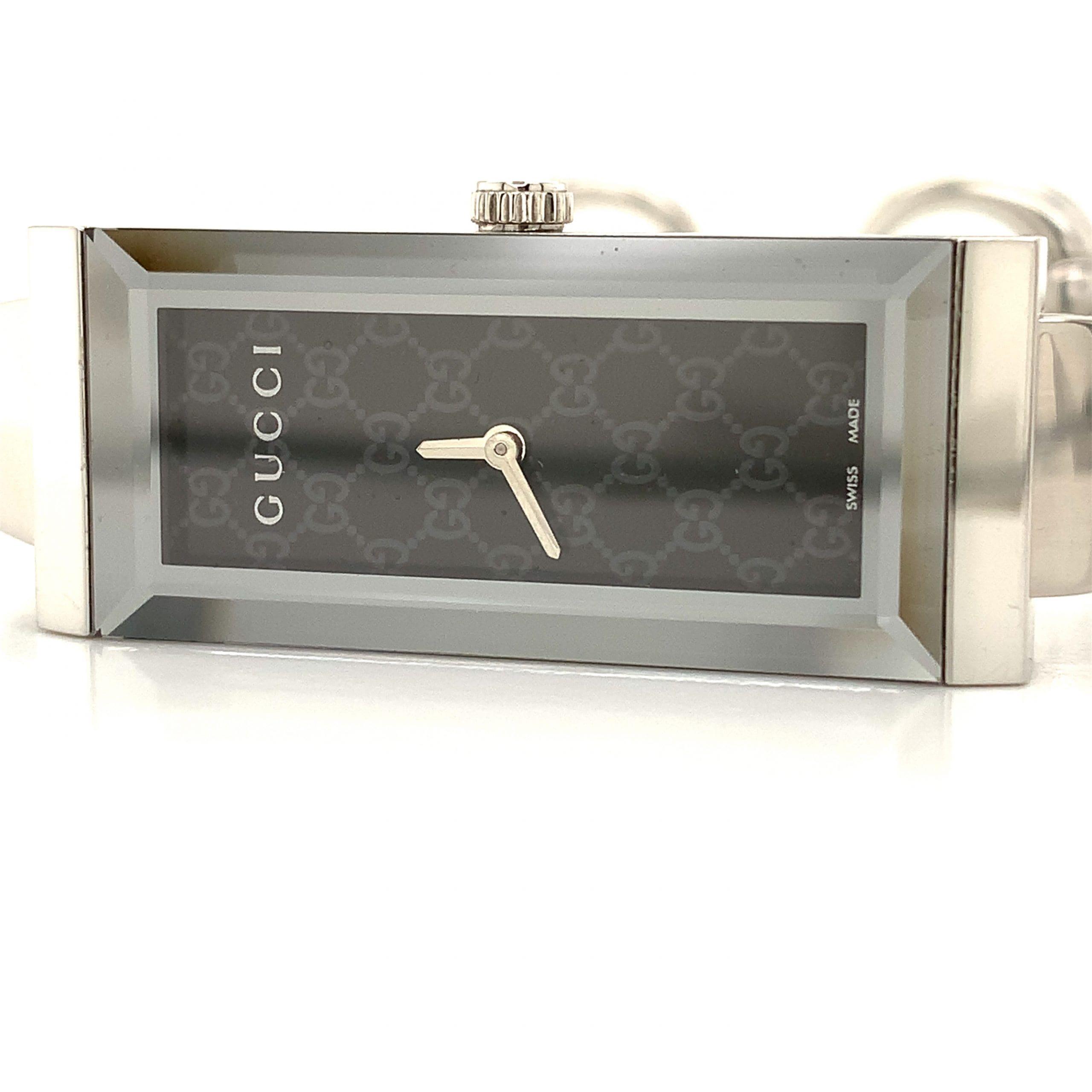Gucci G-Frame Ladies Bangle Watch YA127512