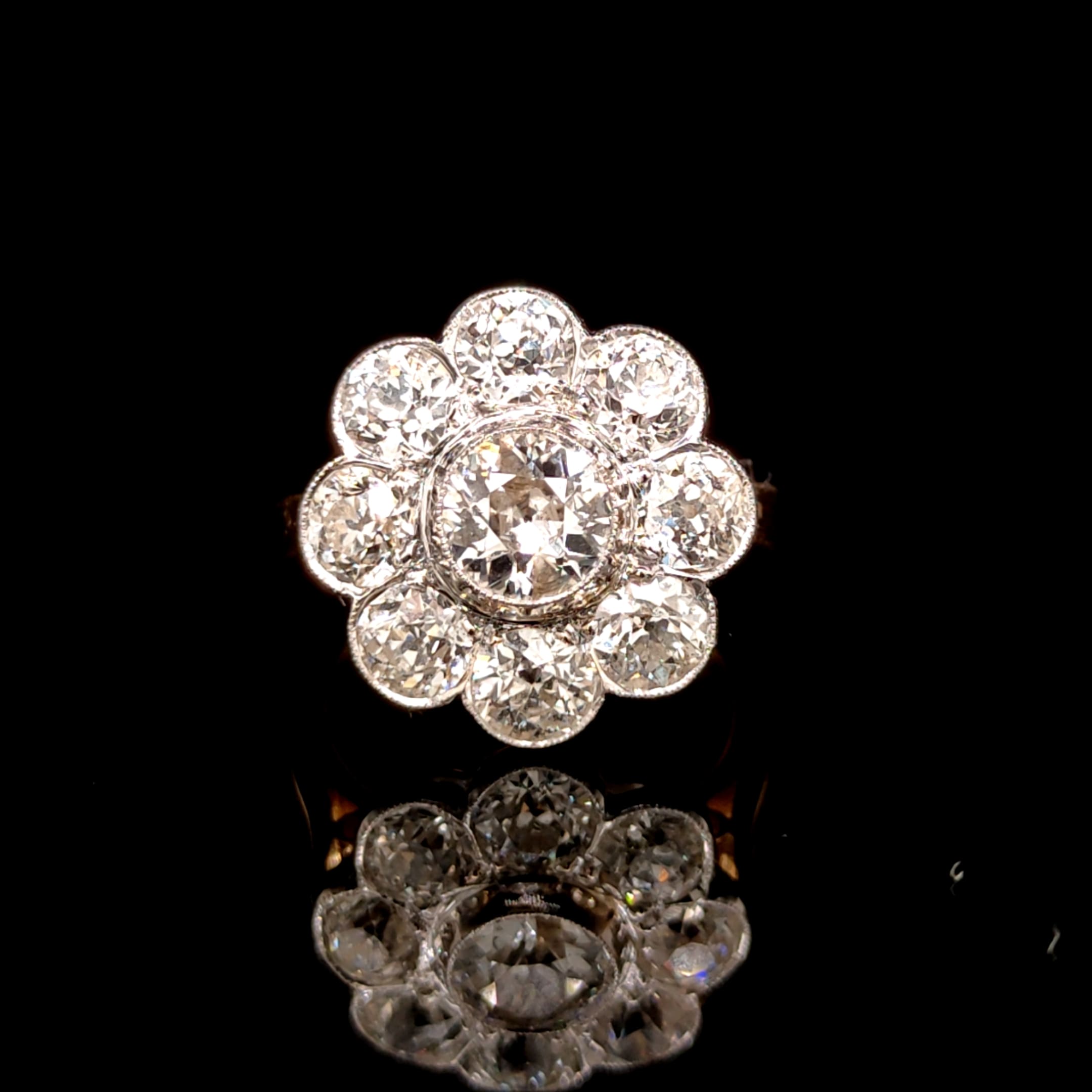 3.83ct Diamond Daisy Ring