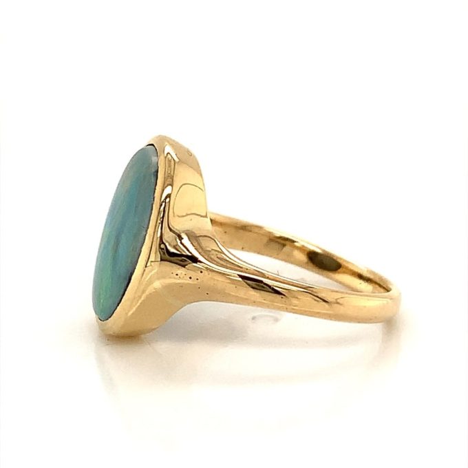 18ct Gold Opal Ring