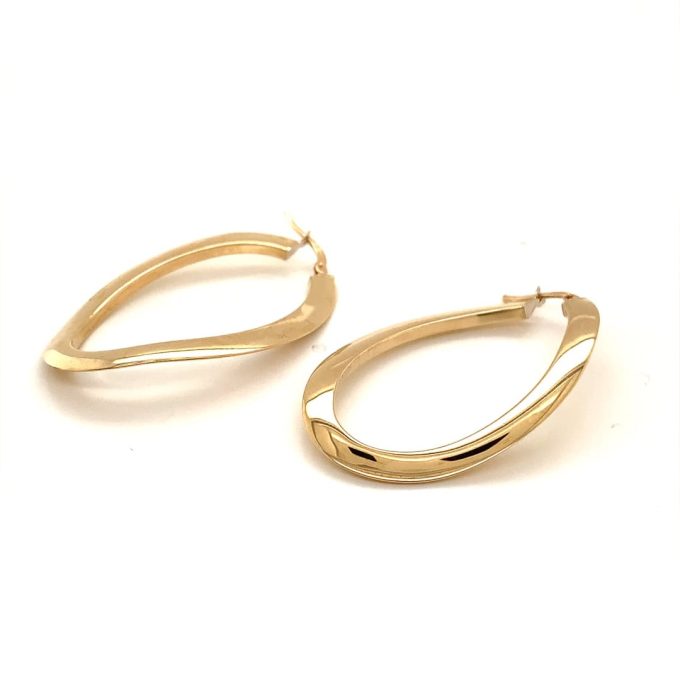 Large Oval Waved Hoop Earrings