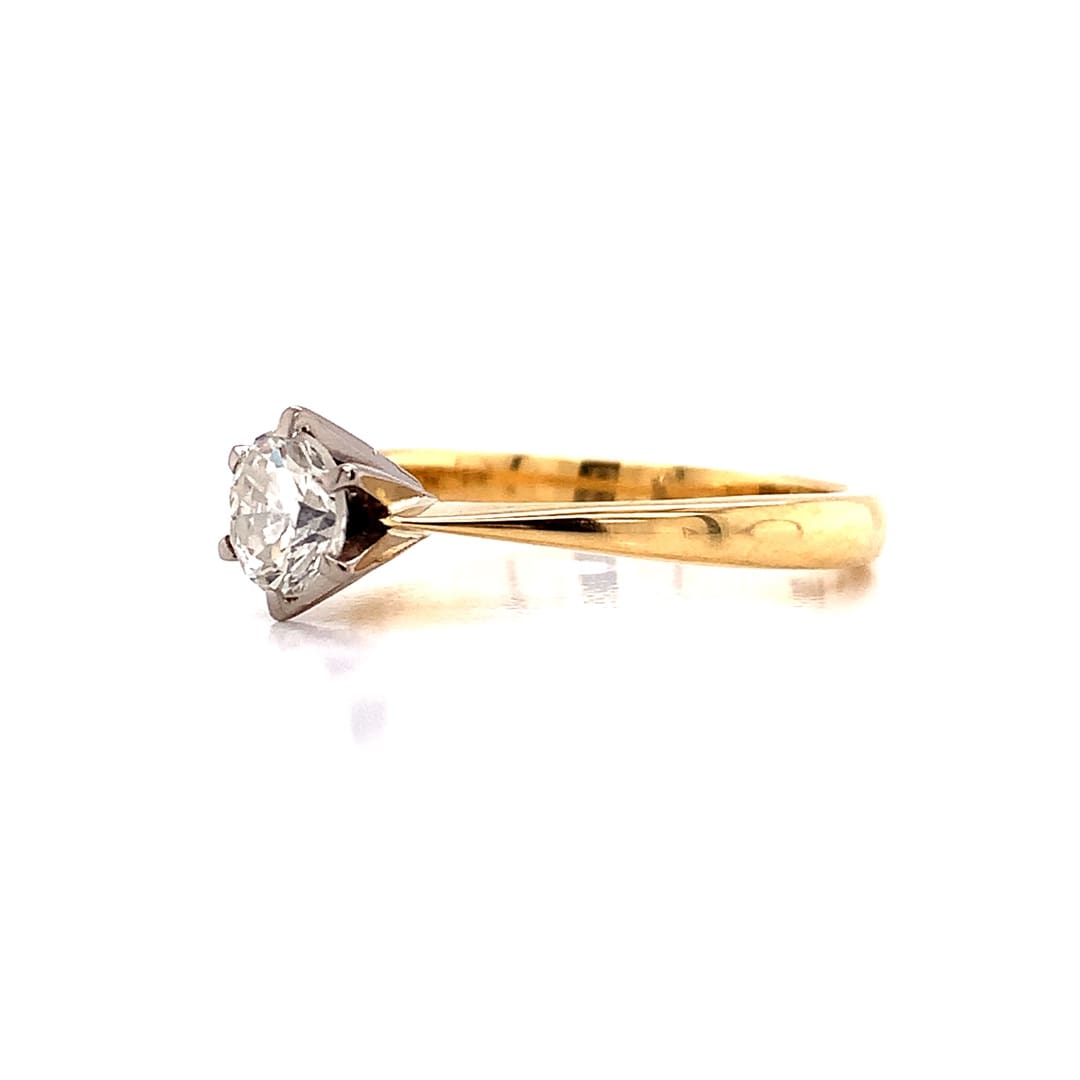 Vintage 0.65ct Diamond Solitaire Ring