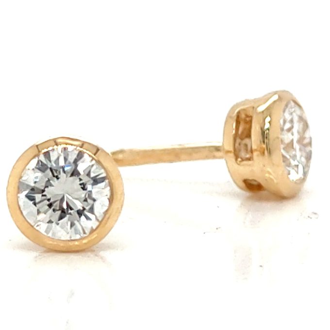 0.41ct Diamond Yellow Gold Stud Earrings