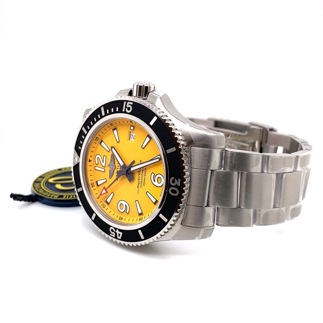Breitling Superocean Automatic 44 -  A17367