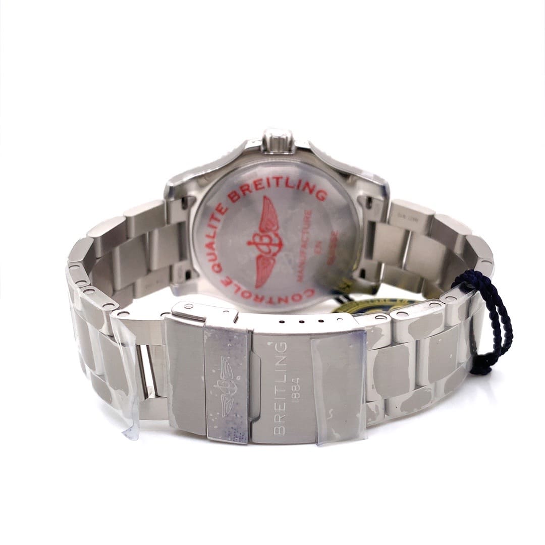 Breitling Superocean Automatic 44 -  A17367