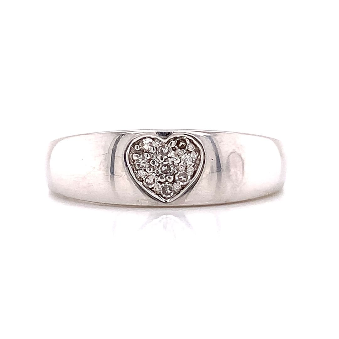 Diamond Pave Heart Ring