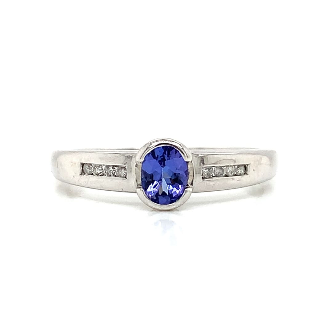 Tanzanite and Diamond Band Style Ring