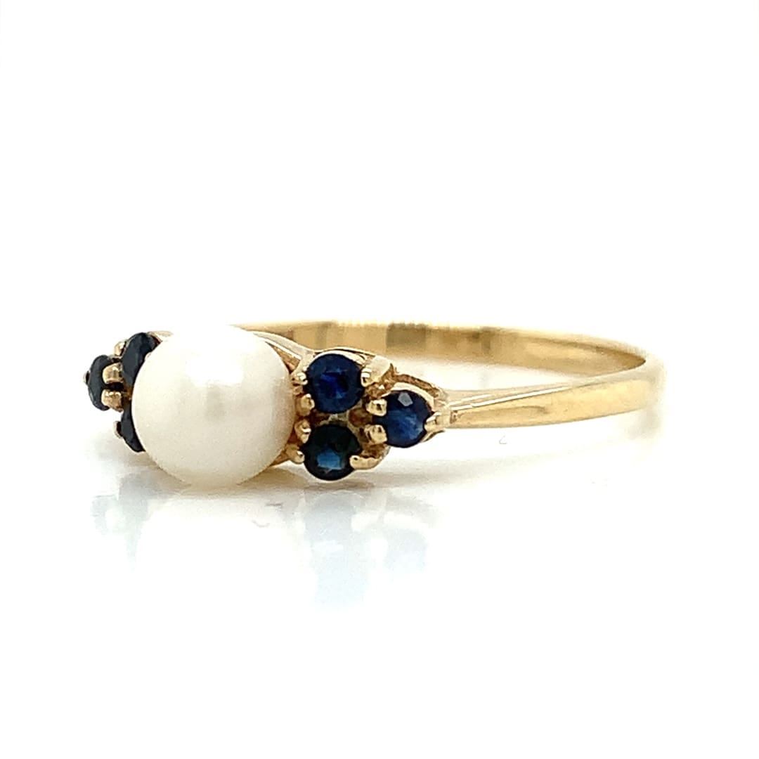 9ct Gold Pearl & Sapphire Dress Ring