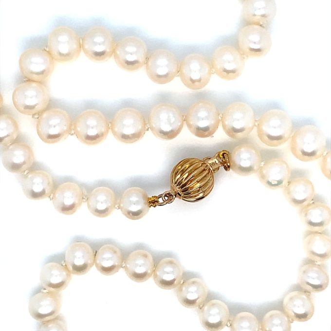 14ct Gold Clasp Cultured Pearl Necklace